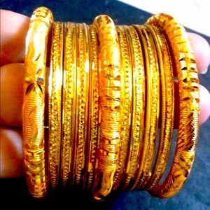 22K Indian 11 Pcs GoldEd